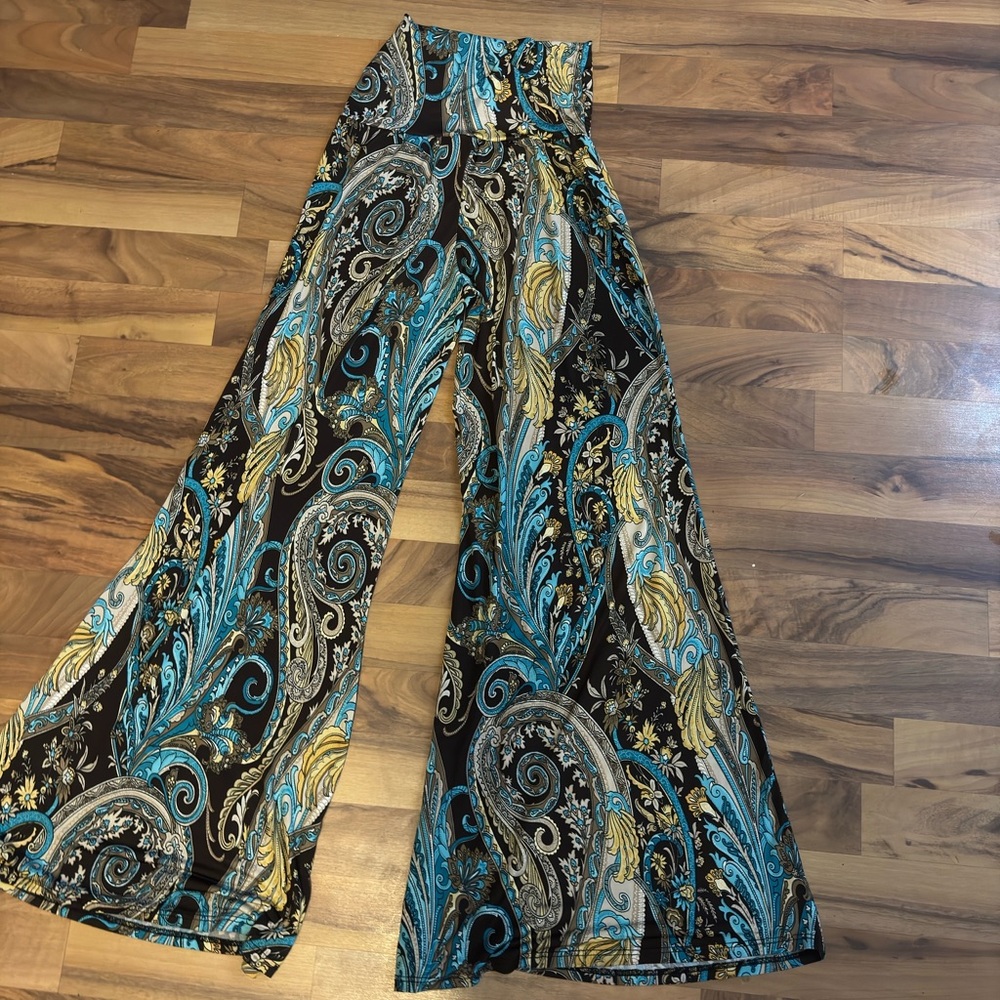 Comfy stretchy pants small